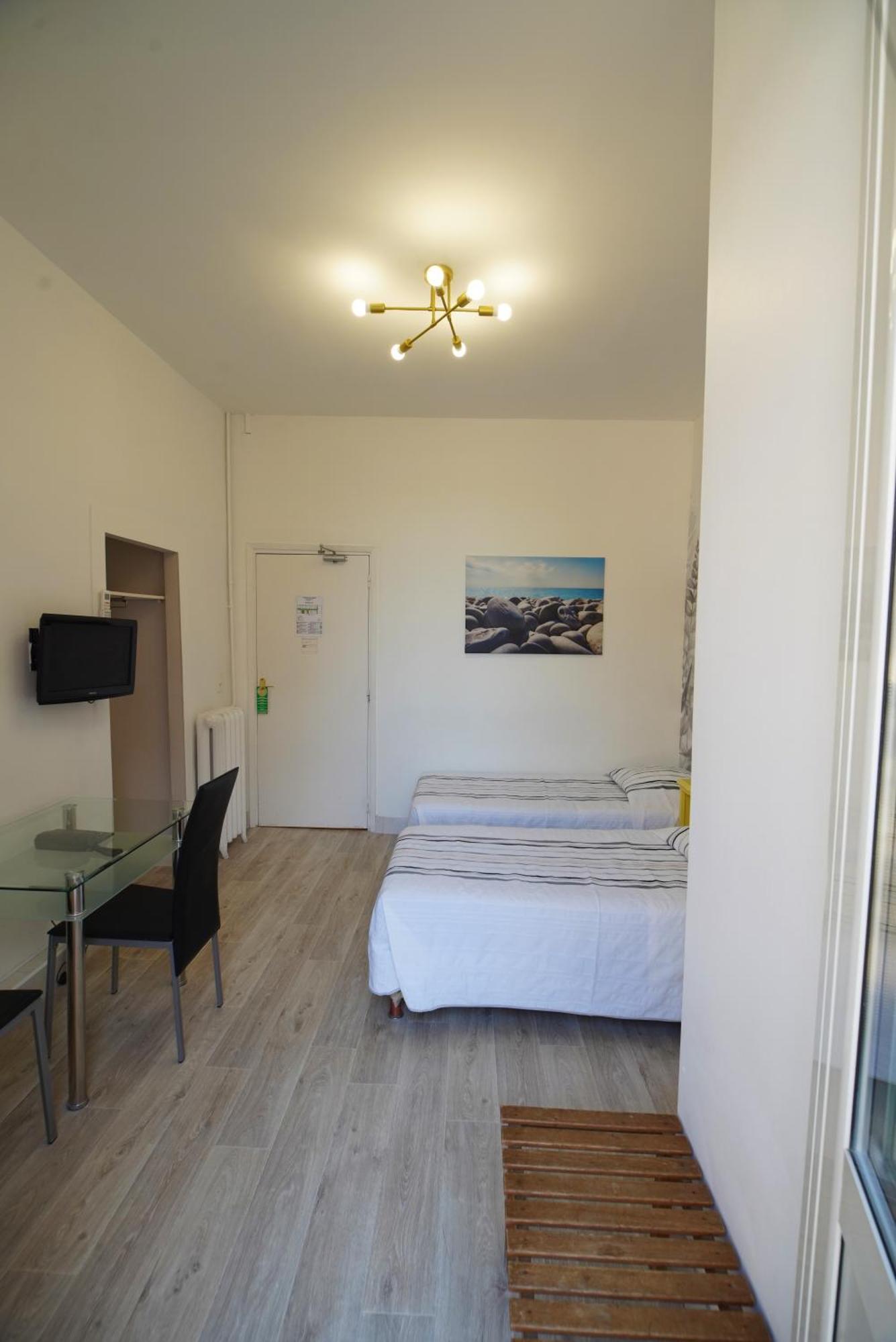 Hotel Cresp Nice Phòng bức ảnh